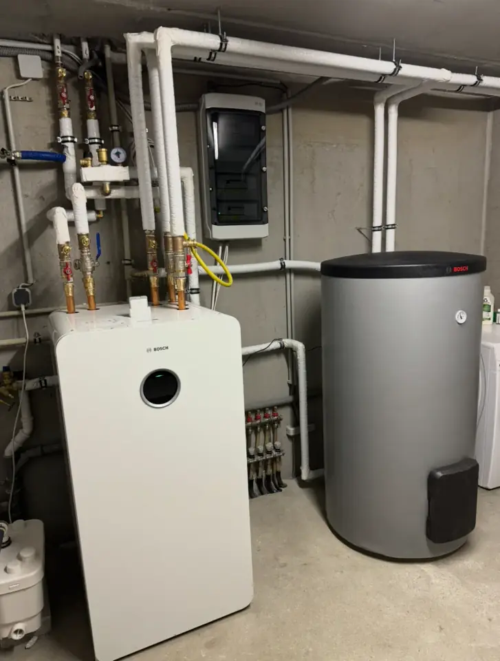 Bosch CS5800i Luft-Wasser-Wärmepumpe in Wien Floridsdorf
