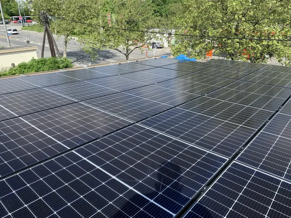 Photovoltaik Flachdachanlage in Wien Innere Stadt